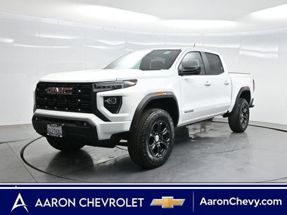 Used 2024 GMC Canyon Elevation w/ Convenience Package