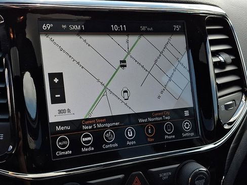 Certified 2021 Jeep Grand Cherokee Laredo X AWD/4WD image 16