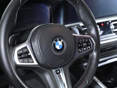 Used 2021 BMW 330i xDrive Sedan w/ M Sport Package image 13