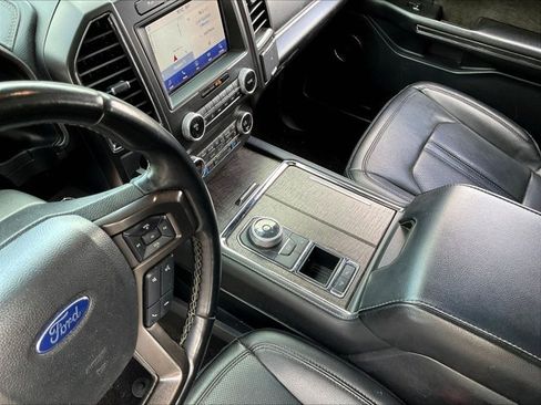 Used 2021 Ford Expedition Max Limited RWD image 11