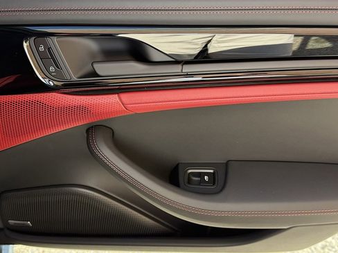 New 2025 Porsche Panamera 4 image 23