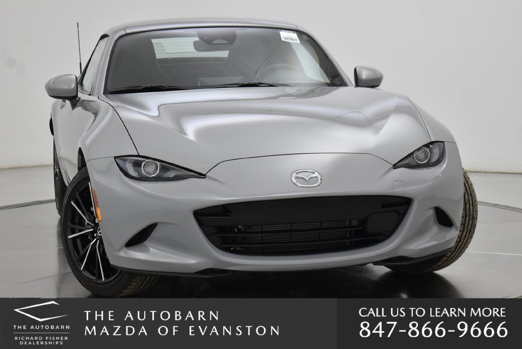 Used 2025 MAZDA MX-5 Miata RF Grand Touring RWD image 4