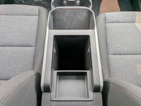 New 2027 GMC Terrain Elevation AWD/4WD image 17