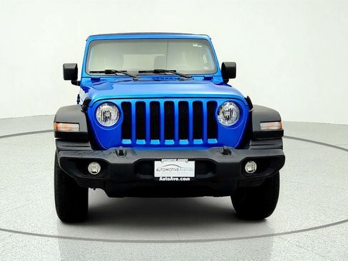 Used 2022 Jeep Wrangler Unlimited Sport AWD/4WD image 2