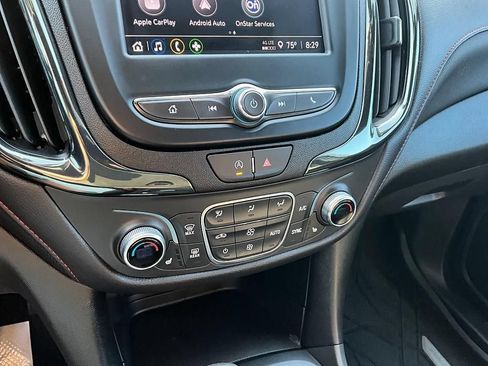 Used 2024 Chevrolet Equinox RS w/ LPO, Floor Liner Package FWD image 22