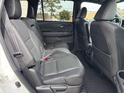 Used 2021 Honda Passport EX-L image 12