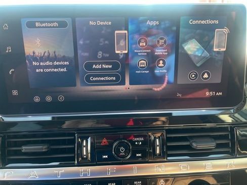 New 2026 Nissan Pathfinder Platinum AWD/4WD image 13