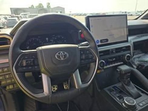 Used 2024 Toyota Tacoma TRD Sport w/ TRD Sport Premium Package AWD/4WD image 10