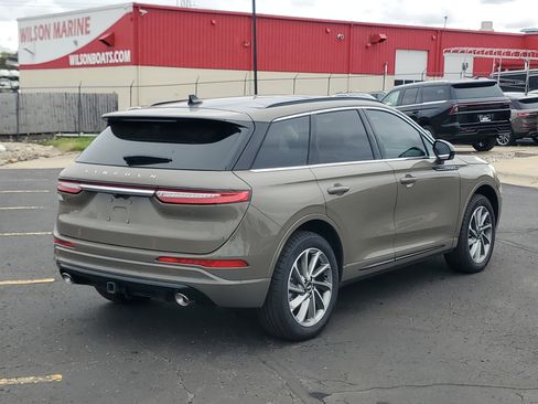 New 2025 Lincoln Corsair Grand Touring w/ Towing Package image 4