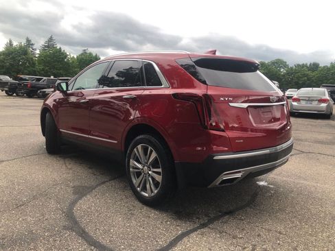 Used 2023 Cadillac XT5 Premium Luxury w/ LPO, Floor Liner Package AWD/4WD image 5