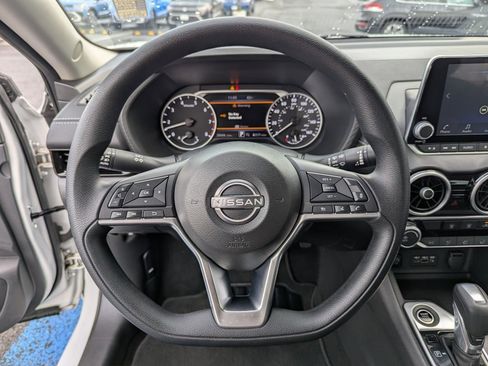 Used 2024 Nissan Sentra SV image 13