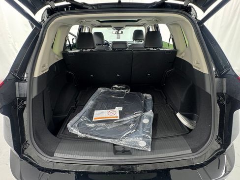 New 2026 Nissan Rogue Platinum AWD/4WD image 16