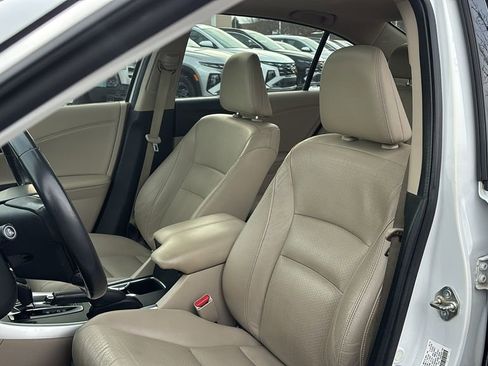 Used 2014 Honda Accord EX-L image 10