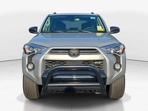 Used 2022 Toyota 4Runner SR5 RWD image 8