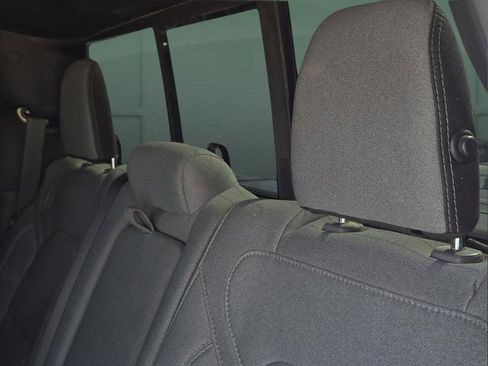 Used 2023 RAM 1500 Big Horn AWD/4WD image 10