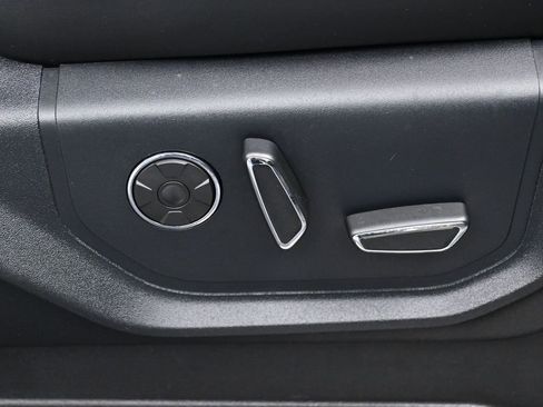 Used 2020 Ford F150 Platinum w/ Equipment Group 701A Luxury image 44