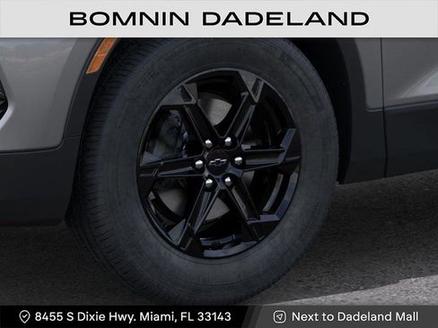 New 2025 Chevrolet Blazer LT w/ Midnight/Sport Edition image 10