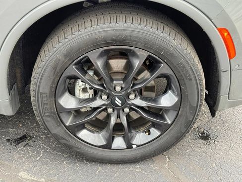Used 2025 Dodge Durango R/T w/ Blacktop Package AWD/4WD image 9