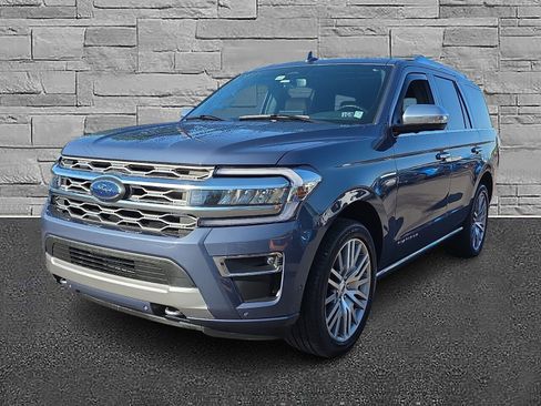 Used 2022 Ford Expedition Platinum AWD/4WD image 4