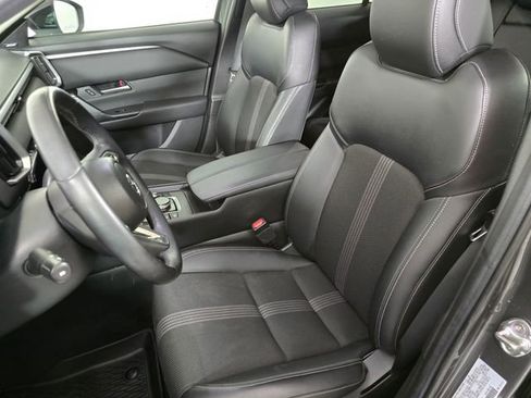 Used 2024 MAZDA CX-50 AWD 2.5 S w/ Premium Package image 22