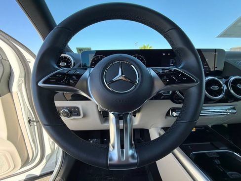 Certified 2026 Mercedes-Benz GLA 250 4MATIC image 24