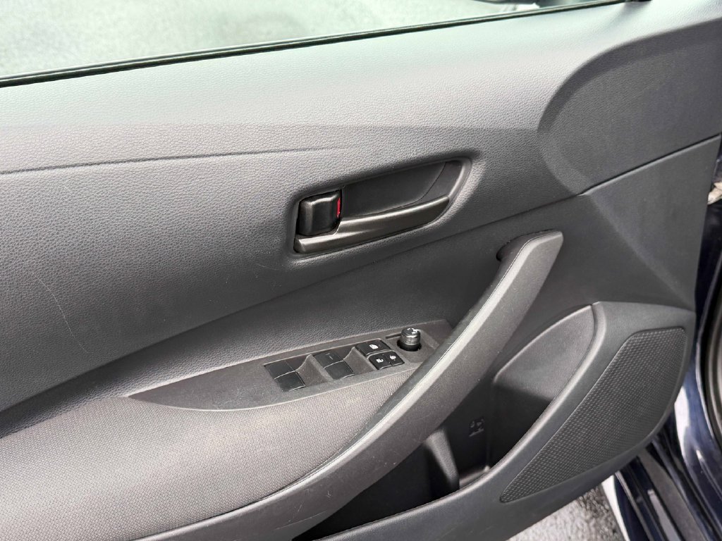 Used 2024 Toyota Corolla LE FWD image 28