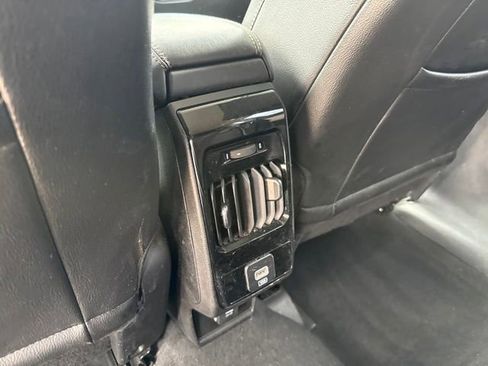 Used 2022 Jeep Compass Limited AWD/4WD image 17