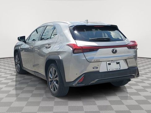 Used 2019 Lexus UX 200 F Sport w/ F Sport Premium Package image 4