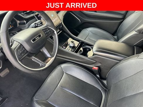 Used 2023 Jeep Grand Cherokee 4WD 4xe w/ Luxury Tech Group II image 12
