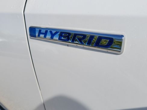 Used 2022 Honda CR-V Touring image 14