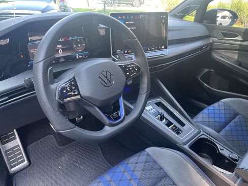 Used 2025 Volkswagen Golf w/ Euro Style Package AWD/4WD image 4