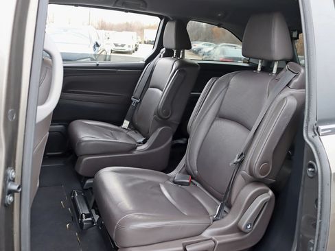 Used 2018 Honda Odyssey EX-L image 27