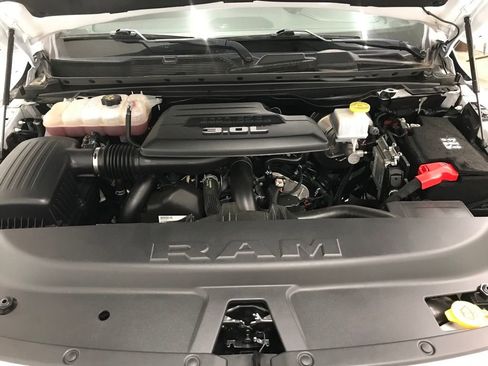 Used 2023 RAM 1500 Laramie image 46