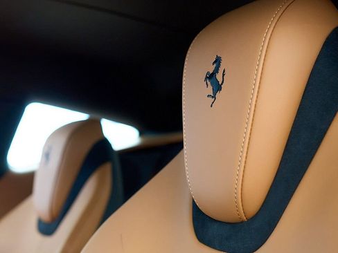 Used 2021 Ferrari Roma RWD image 47