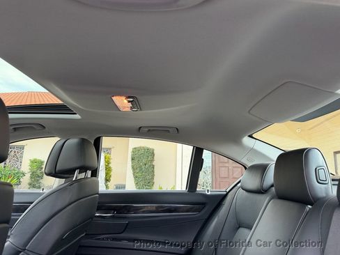 Used 2011 BMW 750i RWD image 64