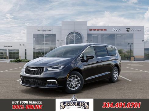 New 2026 Chrysler Pacifica Select image 1