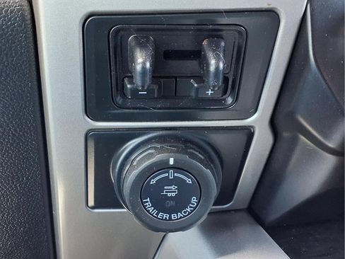 Used 2022 Ford F350 Lariat w/ Tremor Off-Road Package AWD/4WD image 21