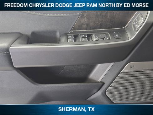 Used 2025 Ford F350 Lariat w/ Chrome Package image 17