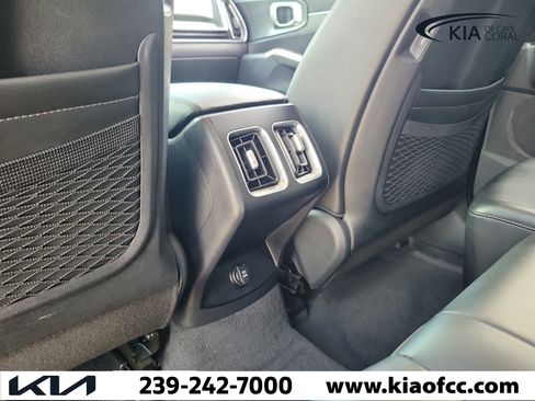 Certified 2024 Kia Sorento S FWD image 13