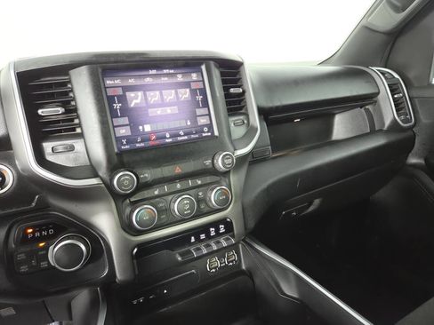 Used 2019 RAM 1500 Big Horn AWD/4WD image 30
