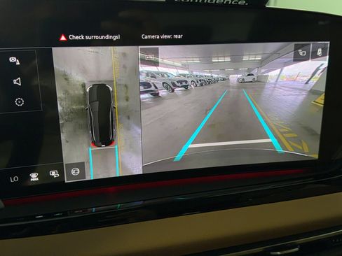 Used 2025 Audi A5 2.0T Premium w/ Convenience Package image 24