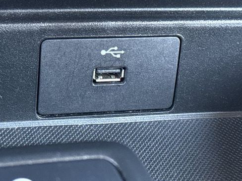 Used 2019 Ford Ranger XLT image 33