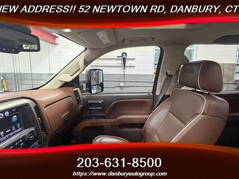 Used 2018 Chevrolet Silverado 3500 High Country w/ Duramax Plus Package AWD/4WD image 18