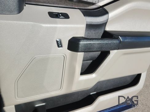 Used 2017 Ford F250 XL w/ STX Appearance Package image 19