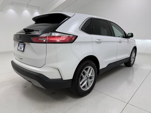 Used 2021 Ford Edge SEL image 8