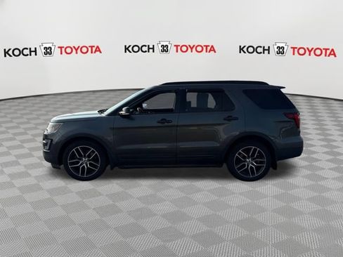 Used 2016 Ford Explorer Sport w/ Equipment Group 401A AWD/4WD image 4