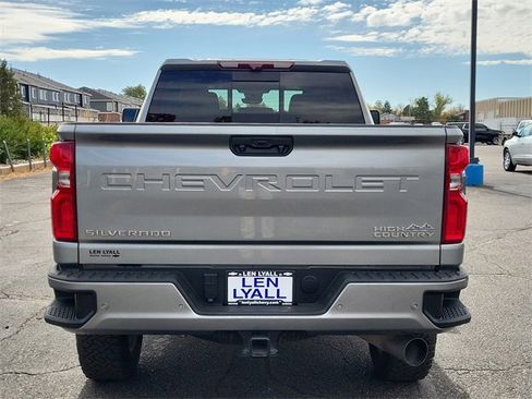 Used 2024 Chevrolet Silverado 3500 High Country w/ Technology Package image 14