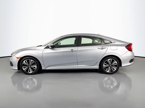 Certified 2017 Honda Civic EX-T image 8