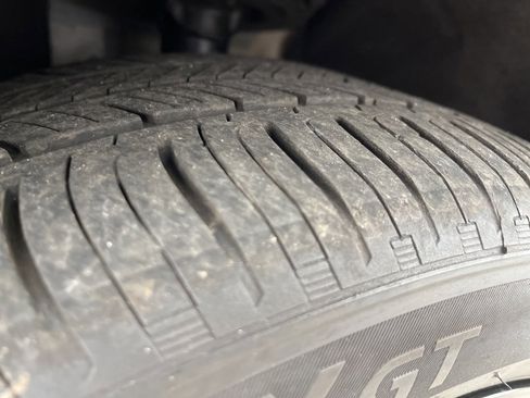 Used 2025 Honda Accord SE image 10