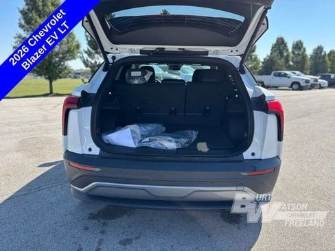 New 2026 Chevrolet Blazer EV LT image 26